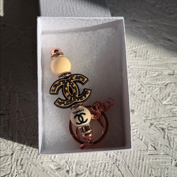 Channel NWOT design key chain - Picture 4 of 5
